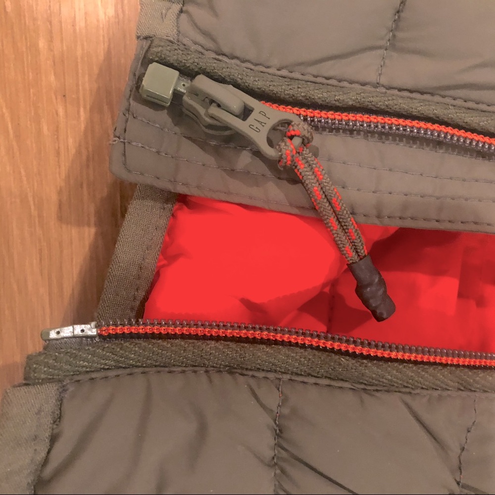 Gap Down-Alternative Vest - image 4